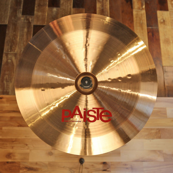 PAISTE 18