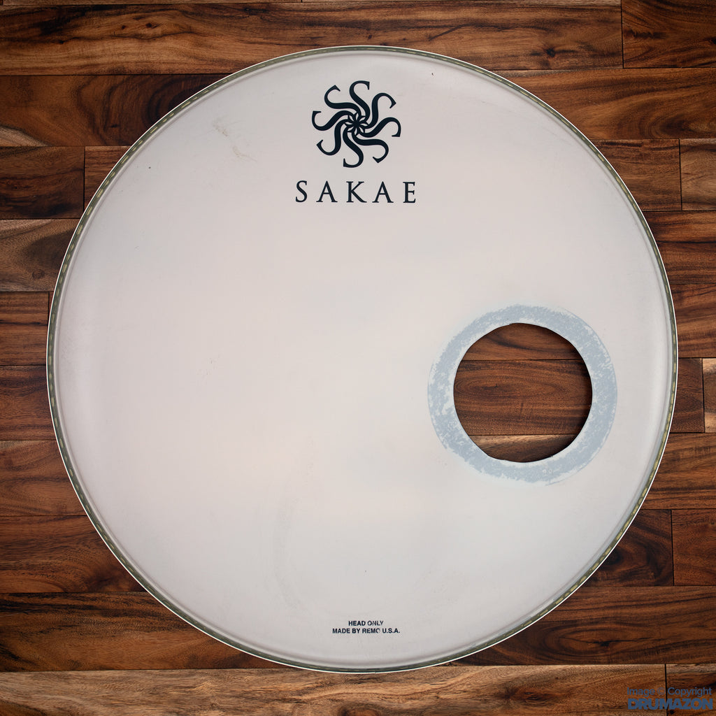 SAKAE 24" SMOOTH WHITE BASS DRUM LOGO HEAD  / PRE-LOVED