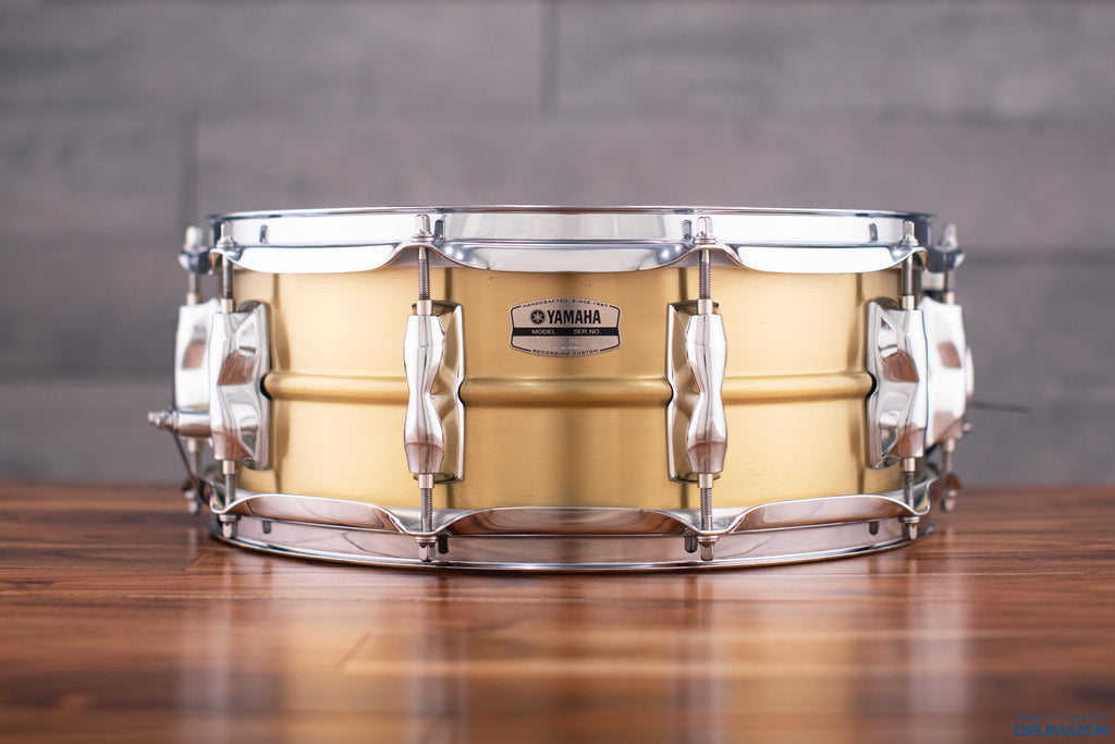 YAMAHA 14 X 5.5 RECORDING CUSTOM BRASS SNARE DRUM