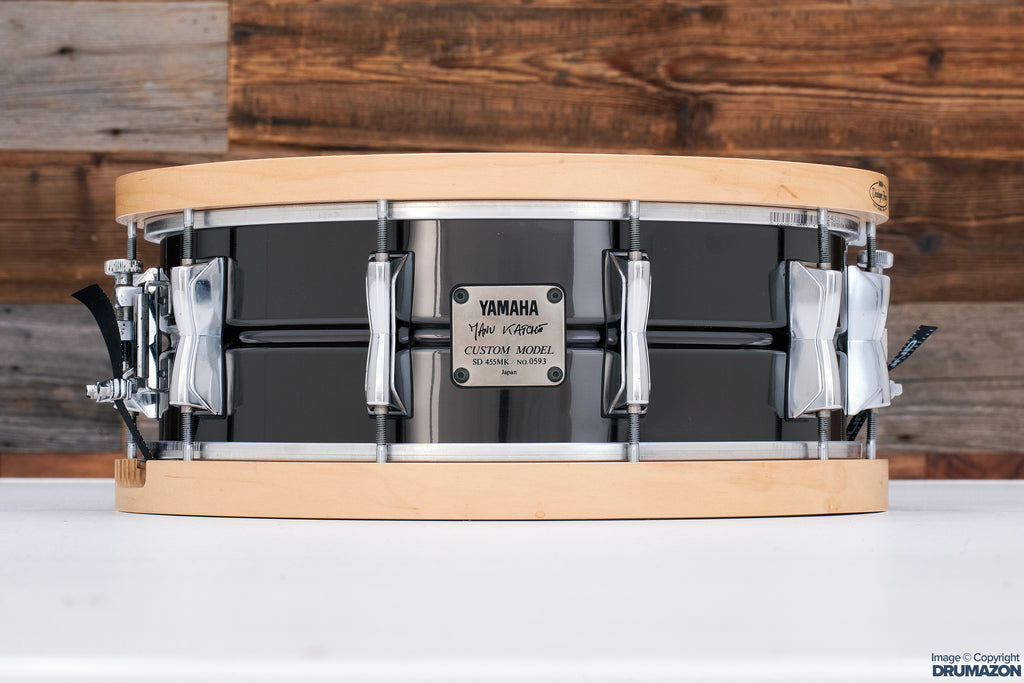 YAMAHA 14 X 5.5 MANU KATCHÉ NICKEL OVER SEAMLESS BRASS SIGNATURE SNARE DRUM, SD455MK (PRE-LOVED)