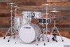 YAMAHA ABSOLUTE HYBRID MAPLE 5 PIECE DRUM KIT, SILVER SPARKLE