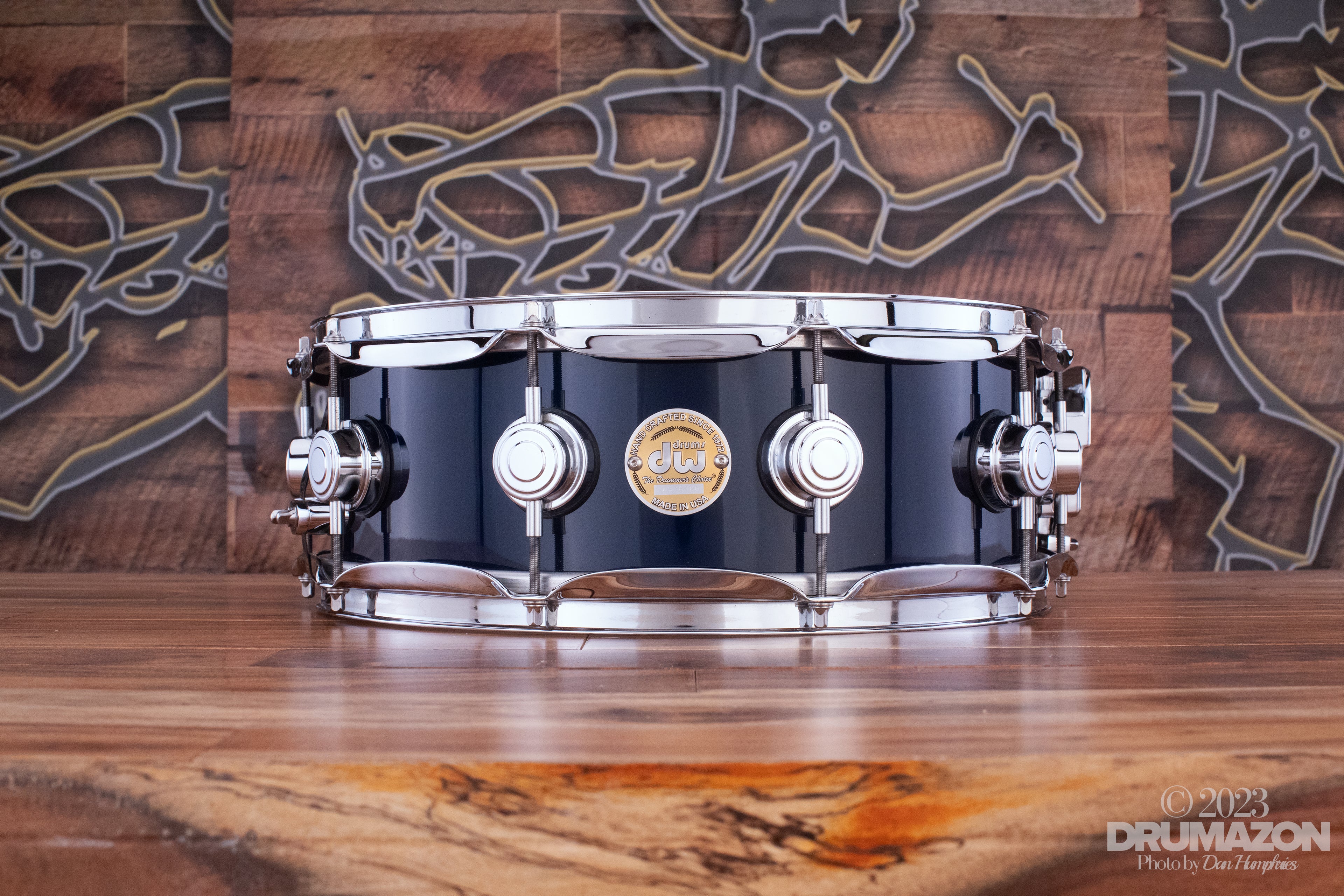 DW 14 X 5 COLLECTORS SERIES MAPLE TEN AND SIX SNARE DRUM, ROYAL 