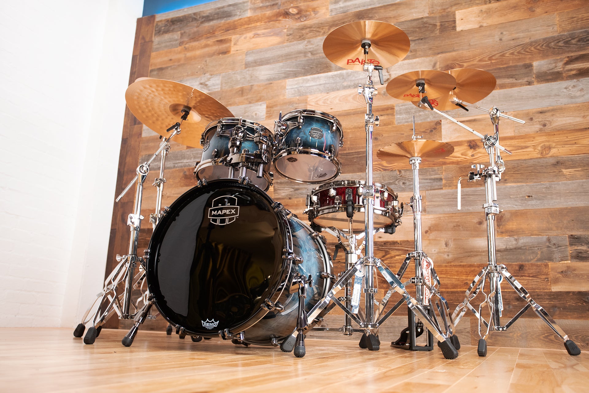 MAPEX SATURN V EGZOTİK 5 PARÇALI DRUM KİTİMAPEX SATURN V EGZOTİK 5 PARÇALI DRUM KİTİ  