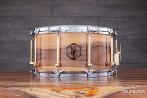 NOBLE & COOLEY 14 X 7 SS CLASSIC TWO TONE WALNUT SOLID SHELL SNARE DRUM, NATURAL GLOSS (PRE-LOVED)